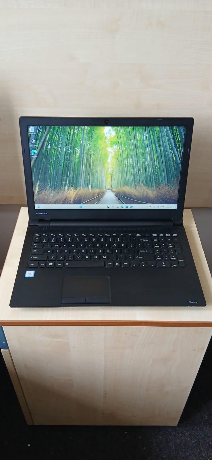 Toshiba Tecra A50-C | Intel i5 | 8GB RAM | 256GB SSD | Windows 10 Pro